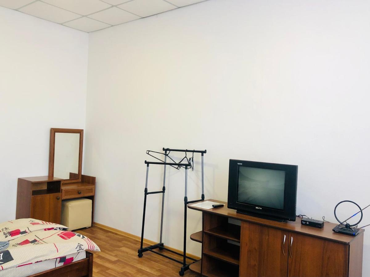 Отель Меридиан Zolotonosha Eksteriør bilde
