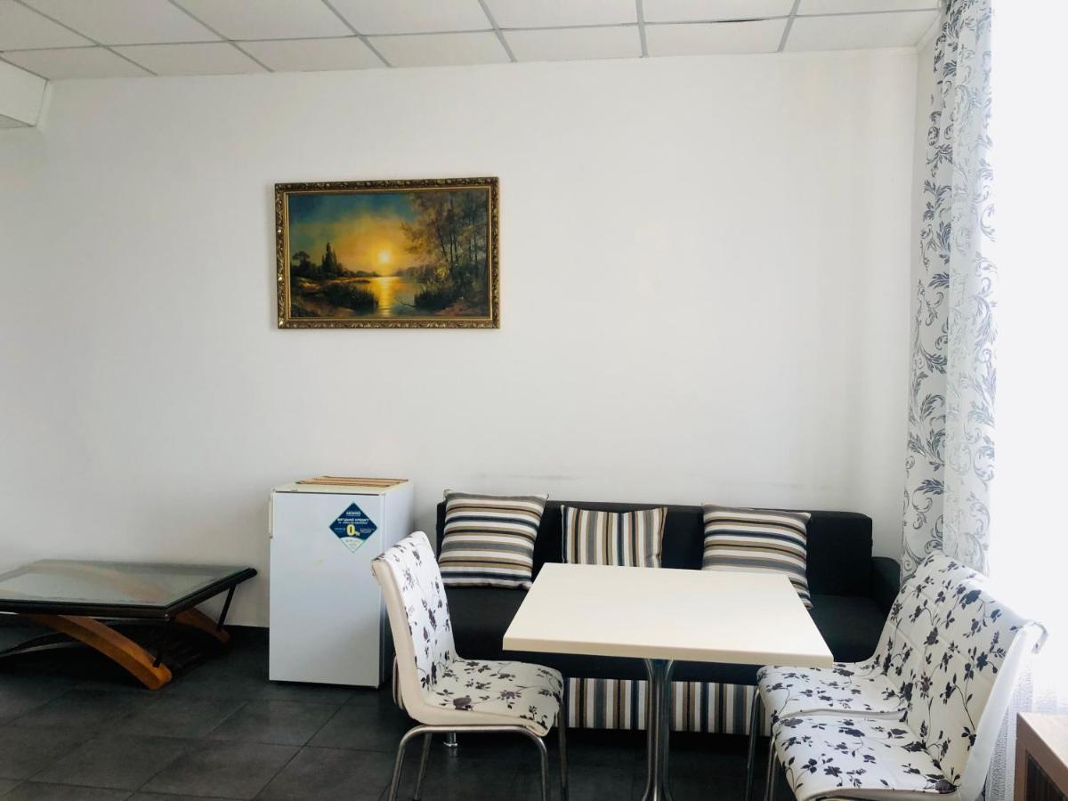 Отель Меридиан Zolotonosha Eksteriør bilde
